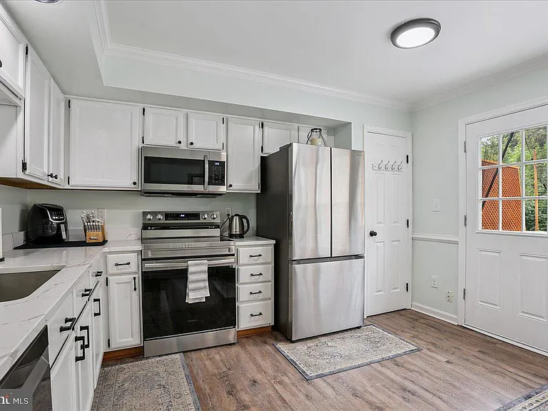 9781 Mock Orange Ct — Photo 9