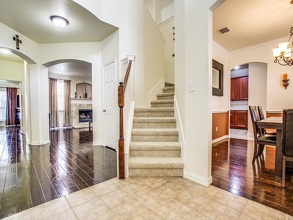 3rd image of 4612 Harvest Ln