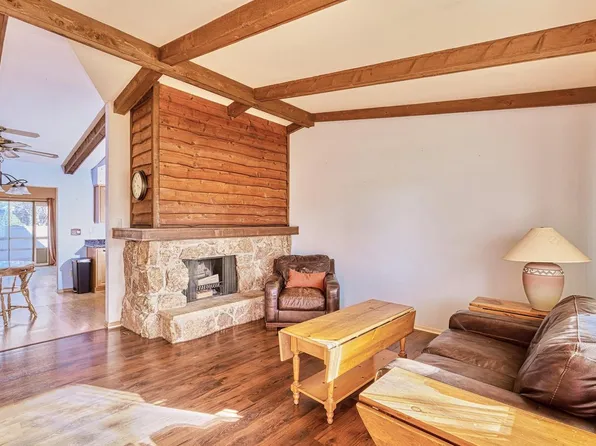 3248 Camelot Dr, Fort Collins, CO 80525