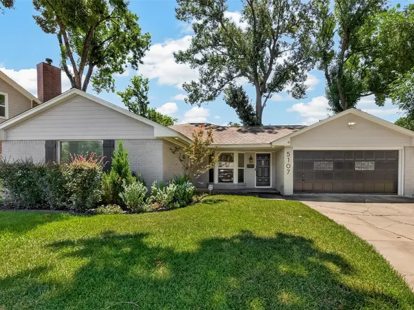 5107 Poinciana Dr, Houston, TX 77092