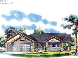 5236 Horizon Ridge Dr, Windsor, CO 80550