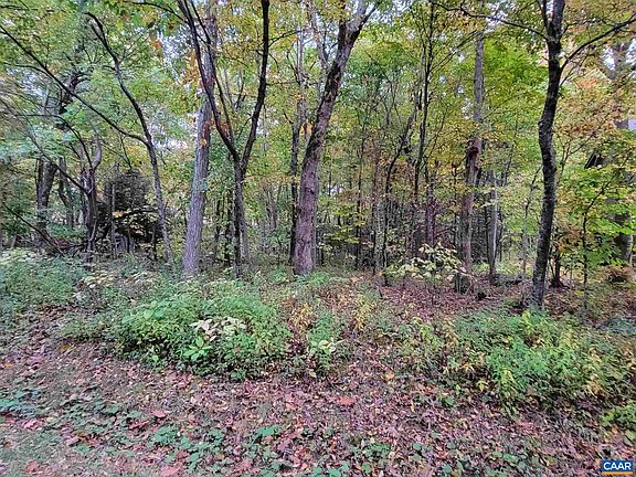 5th image of 41 Hickory Spring Rd