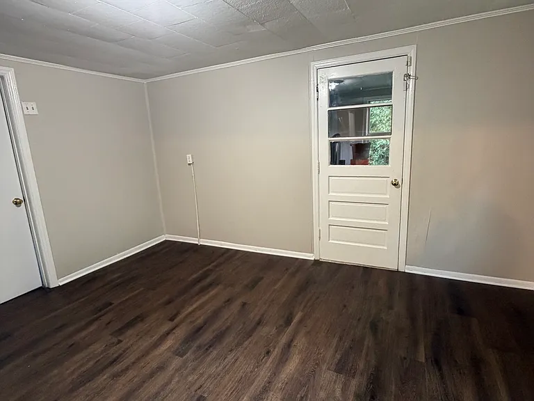 819 Chestnut St — Photo 10