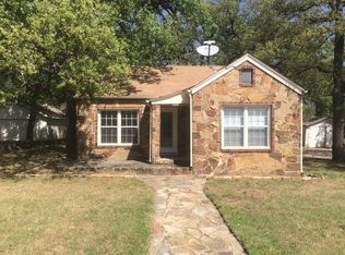 316 W Russell St, Weatherford, TX 76086