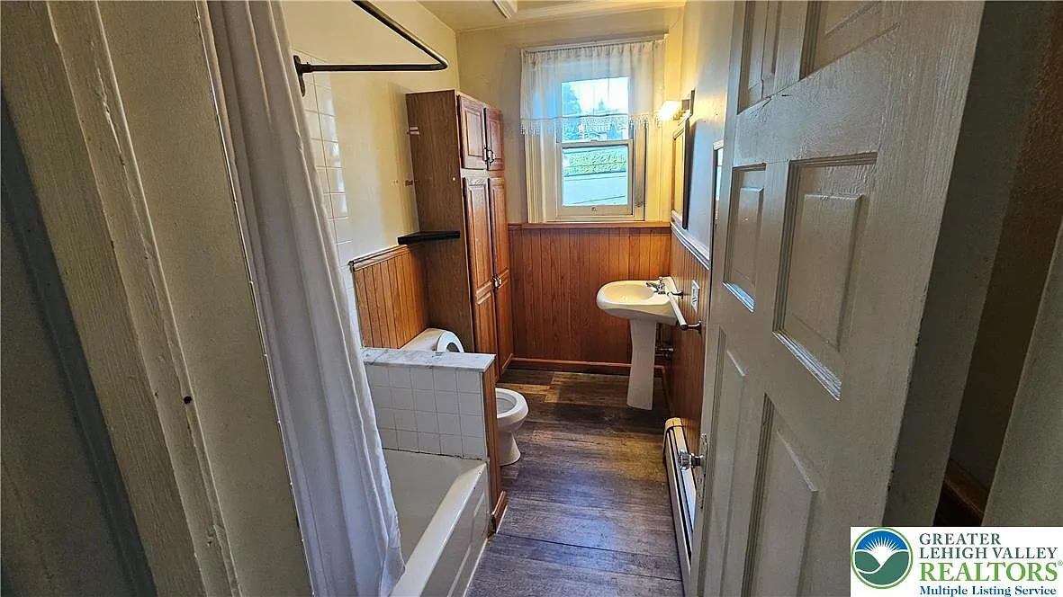 1 bed, 500 sqft, $1,350 — Photo 4