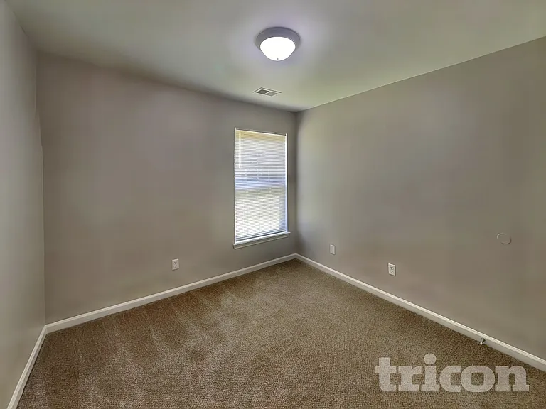 310 Winding Canyon Dr — Photo 10
