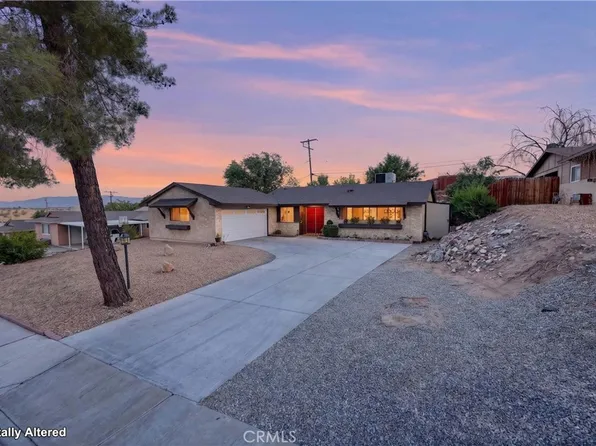 16429 Avalon Ave, Victorville, CA 92395