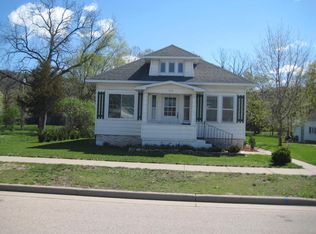 126 N Ohio St, Prairie Du Chien, WI 53821