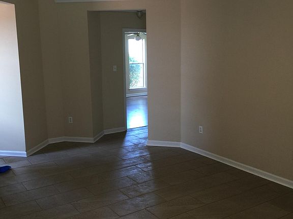 3rd image of 5388 Bradley Ln