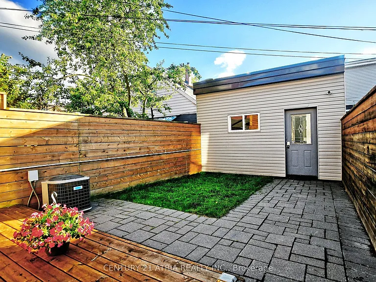 10 Palmerston Ave — Photo 47