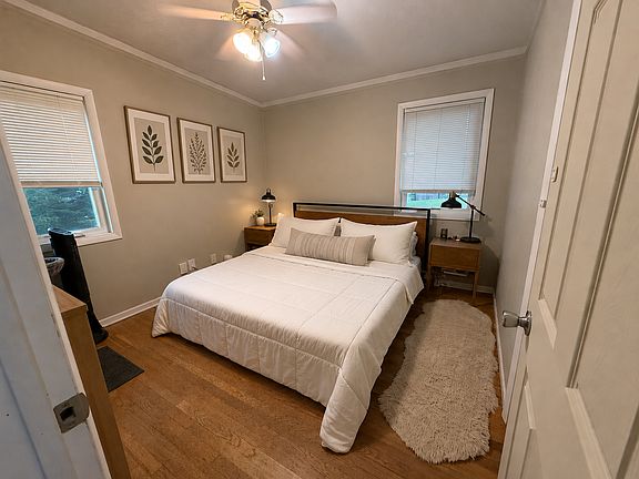 Bedroom Main floor