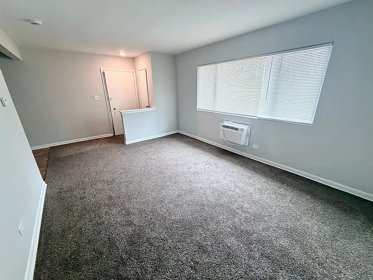 4235 Harlem Avenue — Photo 8