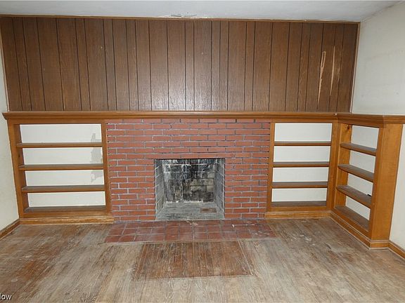 3rd image of 11294 Washington St
