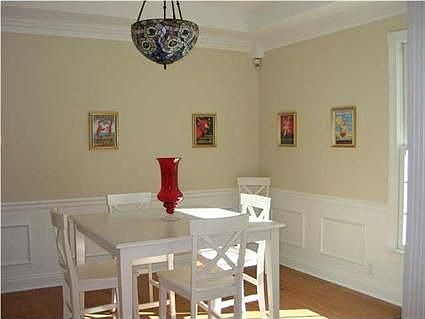 4th image of 10424 Knollview Ct