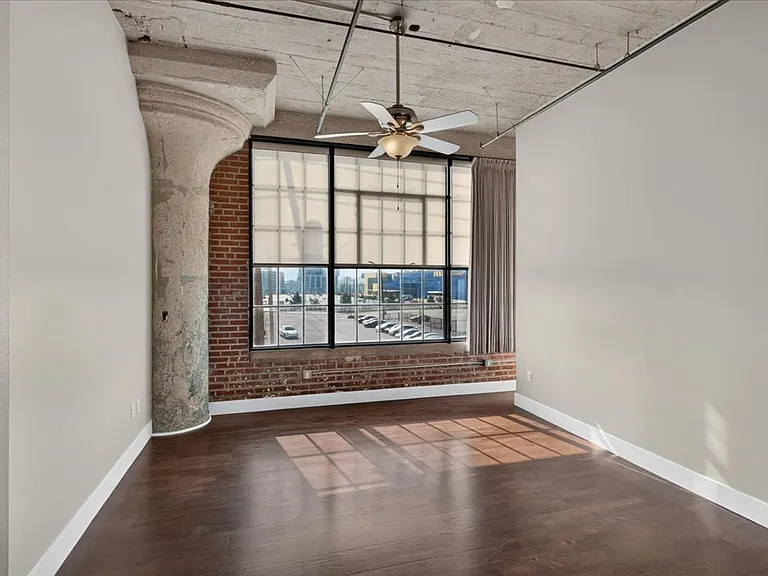 4100 Forest Park Ave #213 — Photo 18