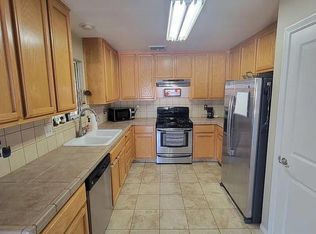 923 W Burns Ave, Ridgecrest, CA 93555