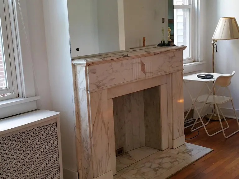 5630 Beacon St #1 — Photo 3