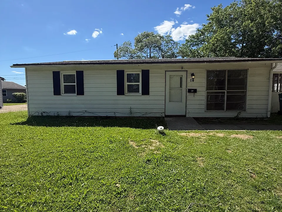 64 Whippoorwill Dr