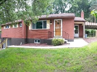 1430 Lakeside Dr, Allison Park, PA 15101