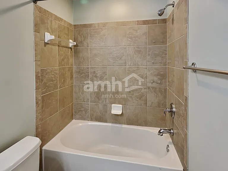 811 Greenwood Xing — Photo 16