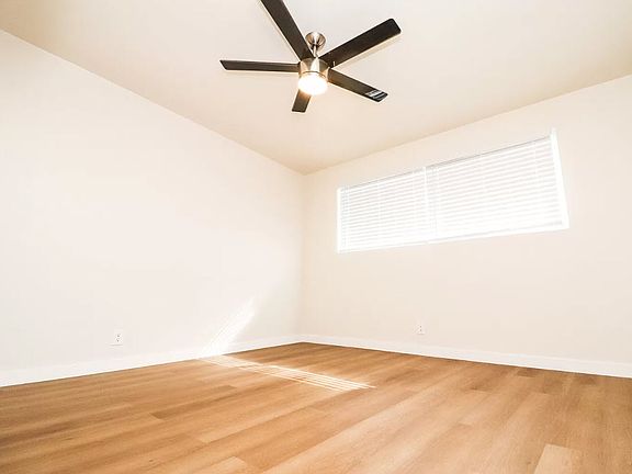 2nd image of 14119 Mulberry Dr #27