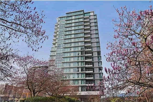 2 bed, 1070 sqft, $4,100 — Photo 4