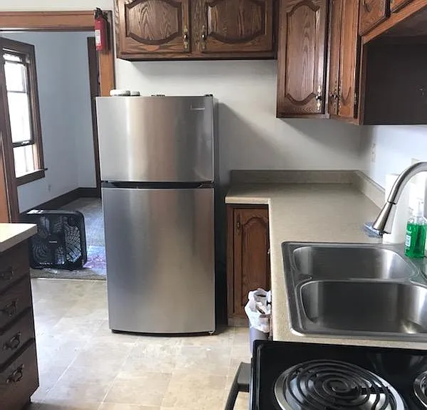 247 N Main St — Photo 11
