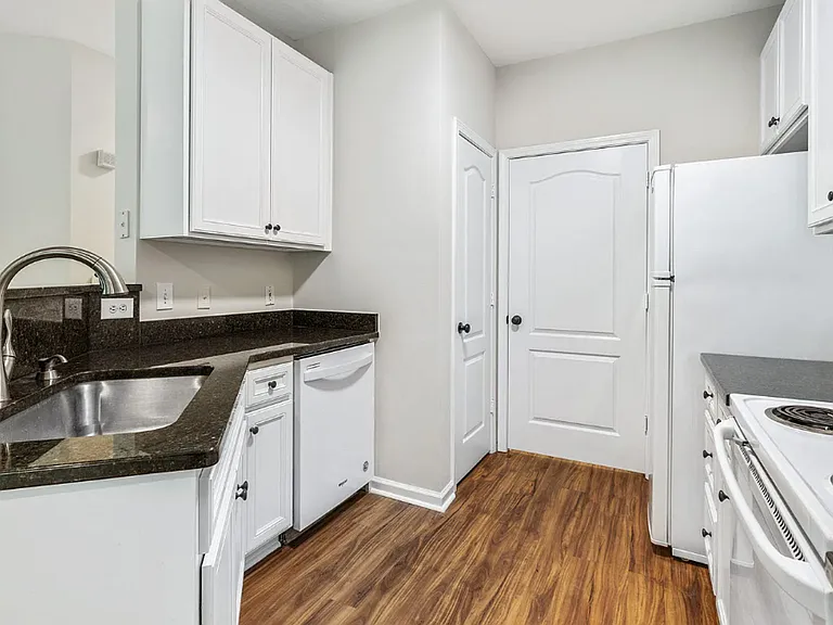 1300 Park West Blvd #307 — Photo 7