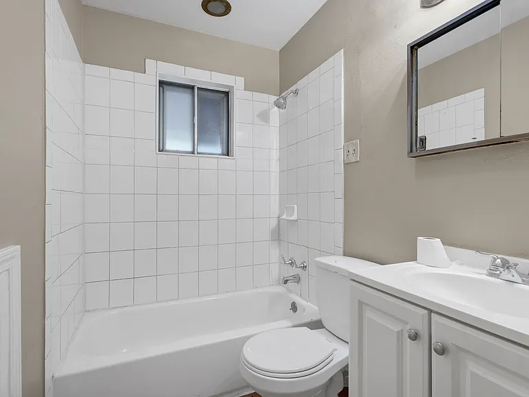 1016 Forestwood Dr — Photo 5