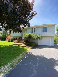 101 Sylvan Way, Camillus, NY, 13031