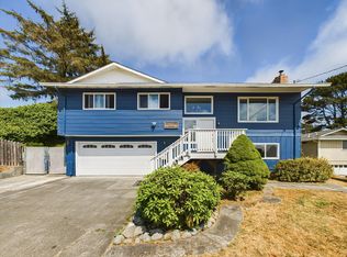 1563 Salmon Ave, McKinleyville, CA 95519