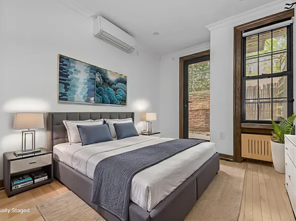 121 East 37th Street image 4 of 7