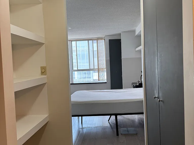 44 Gerrard St W #1701 — Photo 22