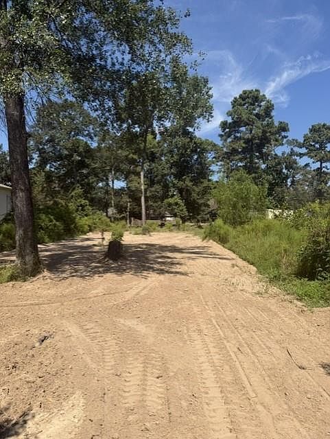 1st image of 18944 Iris Ln