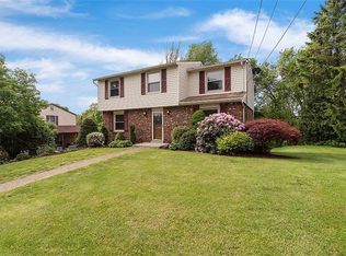 109 Teton Dr, Pittsburgh, PA 15239