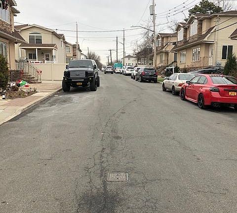3rd image of 95 Crabtree Ave #0