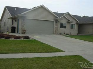 6701 W 56th St, Sioux Falls, SD 57106
