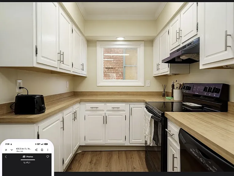 405 S 1st St — Photo 11