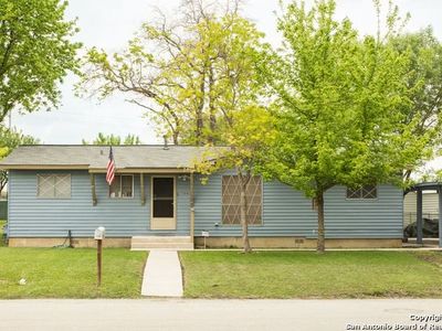 1164 Spruce St, Seguin, TX, 78155