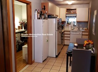 185 Endicott St APT 1, Boston, MA 02113