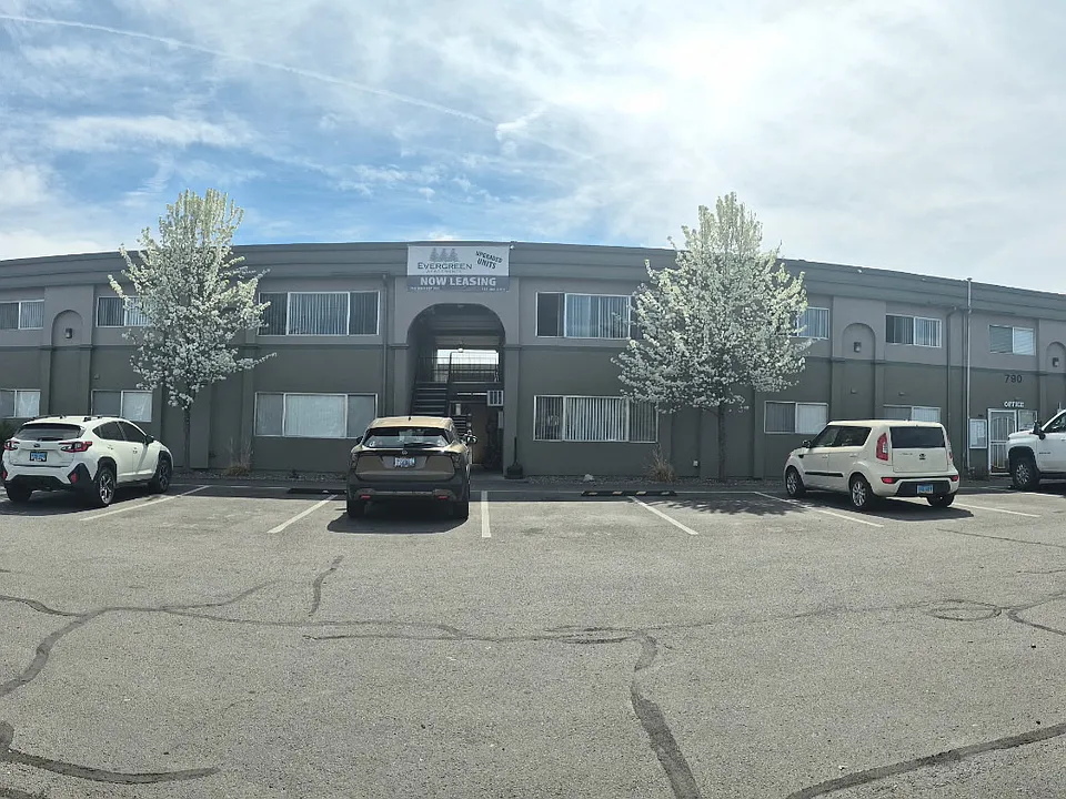 Evergreen Apartments