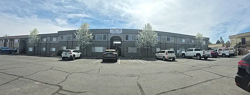 Evergreen Apartments Photo 1