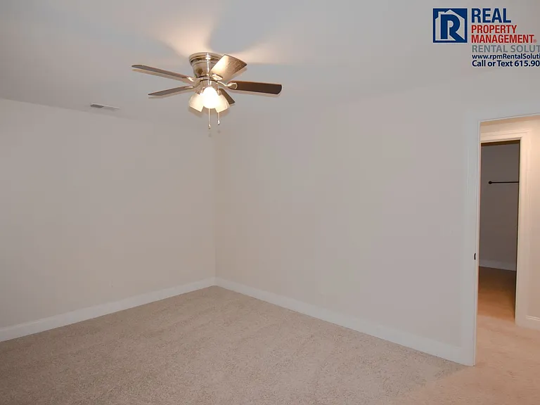 3414 Pershing Dr — Photo 18