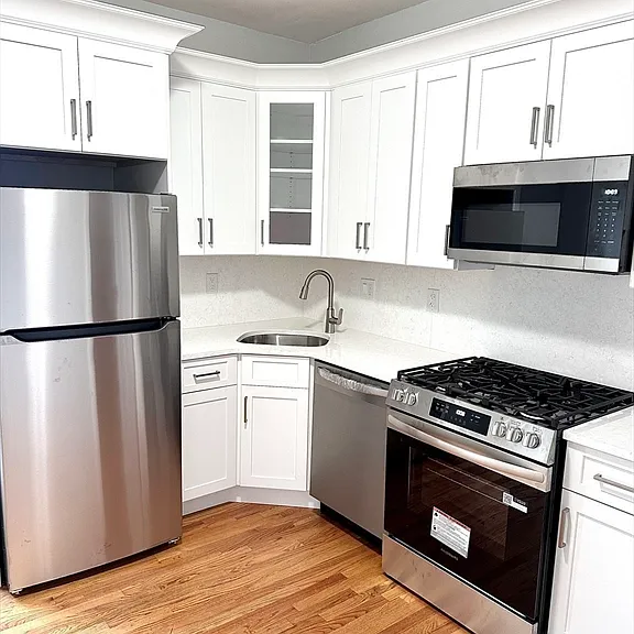 5 Buckley Ave #3 — Photo 3