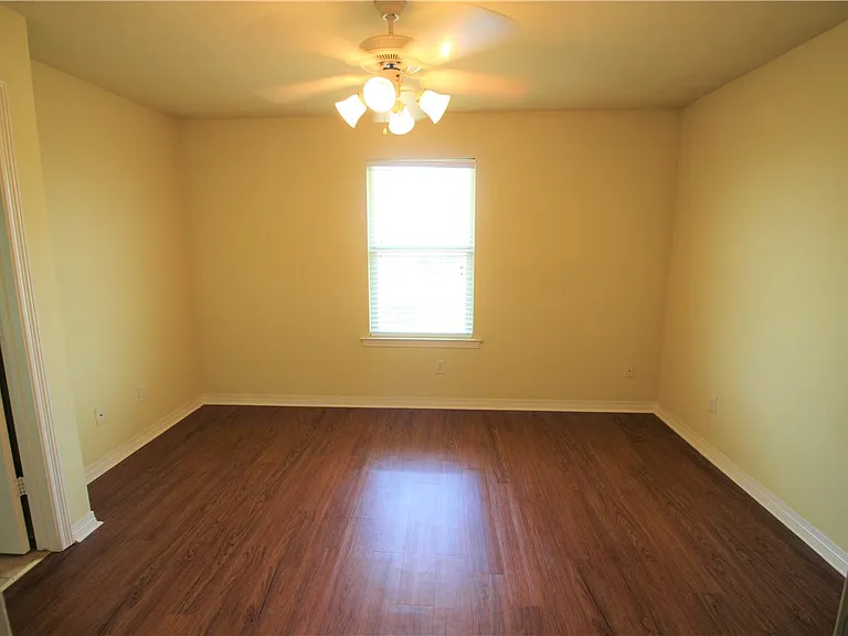 2821 Horseback Dr — Photo 9