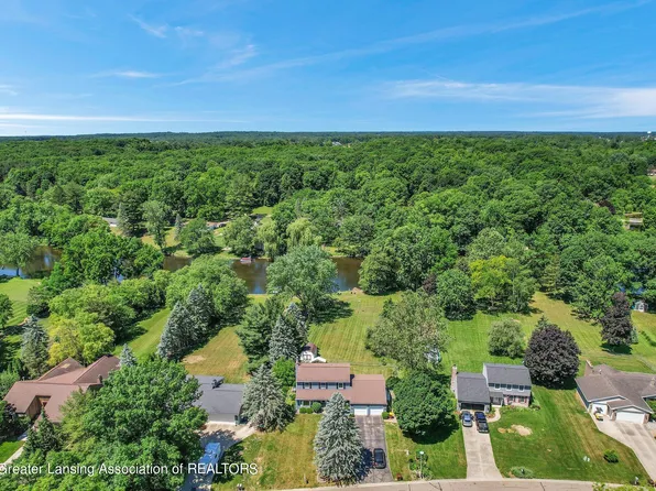 6491 Lansdown Dr, Dimondale, MI 48821