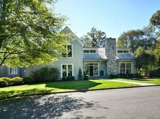 1356 Ponus Rdg, New Canaan, CT 06840
