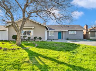43827 Kirkland Ave, Lancaster, CA 93535