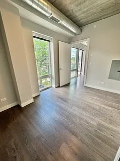 2407 W Eastwood Ave #303 — Photo 11
