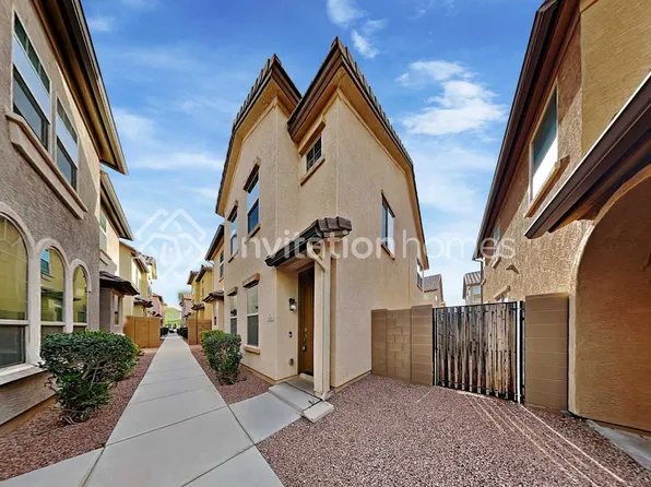 3365 E Constitution Dr, Gilbert, AZ 85296